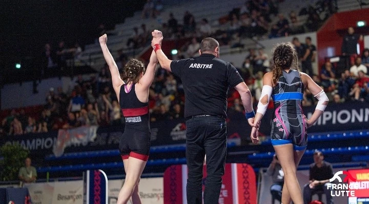 Découvrez Violette Duchet-Annez